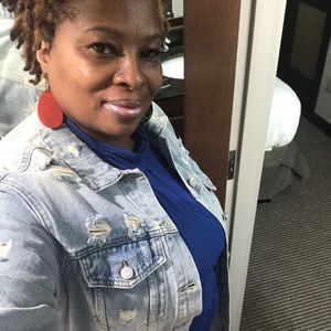 Meet your Posher, Natasha